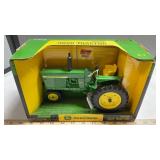 JOHN DEERE 3020 TRACTOR ERTL NARROW FRONT