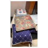 (12) THROW PILLOWS