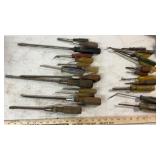 ASSORTED SCREW DRIVERS & FILES
