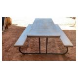 FOLDING PINIC TABLE