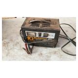 BATTERY CHARGER & POWERKRAFT JIG SAW