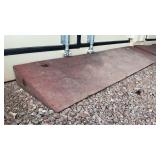 (4) THICK/HARDENED RUBBER INCLINE SECTIONS