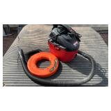 KLEIN TOOL FISH TAPE & CRAFTSMAN 2.5 GAL SHOP VAC