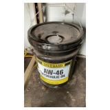 5 GAL. AW-68 HYD. OIL & AW-46 HYD. OIL (NEW)