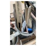 CONCRETE FINISHING TOOLS & STEP LADDER