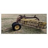 NEW HOLLAND MODEL 258 SIDE DELIVERY RAKE