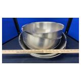 (7) STAINLESS STEEL MIXING BOWLS
