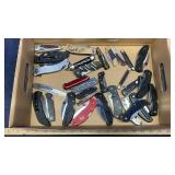 (30) POCKET KNIVES