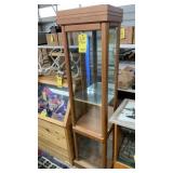 LIGHTED GLASS DISPLAY CABINET
