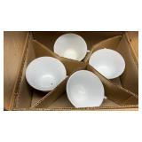 HARVEST GRAPE MILK GLASS