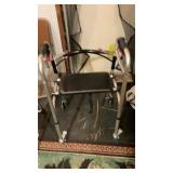 WHEELED WALKER