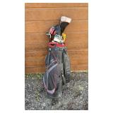 CALLAWAY GOLF CUBS, GOLF BAG AND BALLS