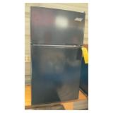 ARCTIC KING MINI FRIDGE (WORKS)