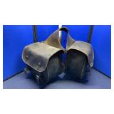 LEATHER MOTORCYCLE SADDLE BAGS