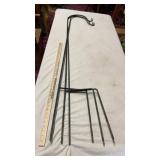 (3) SHEPHERDS HOOKS