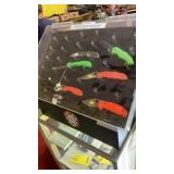 (6) SPYDERCO KNIVES W/ DISPLAY