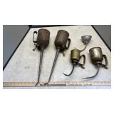 VARIOUS SIZED OIL CANS
