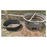 70 GALLON RUBBERMAID BIN & FEED BIN
