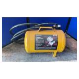 PORTABLE AIR TANK W/ HOSE