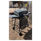 CHAR BROIL THREE BURNER GAS GRILL
