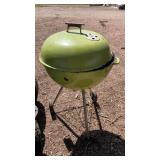 WEBER CHARCOAL GRILL