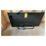 SONY 48 INCH TV WITH REMOTE