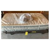 COLLAPSIBLE COT WITH MATRESS