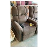 GOLDEN TECHNOLOGIES LIFT CHAIRS (LIKE NEW)