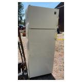 FRIDGE FOR STORAGE (NOT WORKING)