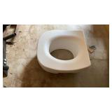 MAKEUP BOX,  CLOTHES HANGERS, SEAT RISER