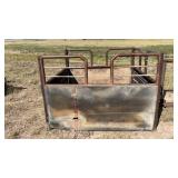 Square hay feeder