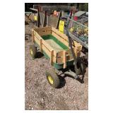 JOHN DEERE WAGON