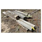 (2) 4X4 POSTS & 8X8 POST CUT OFFS