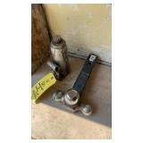 BOTTLE JACK & THREE WAY HITCH