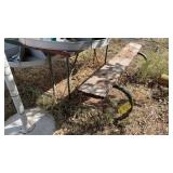PICNIC TABLE WITH METAL LEGS