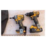 (2) DEWALT 20 V DRLLS W/ 7 BATTERIES (NO CHARGER)