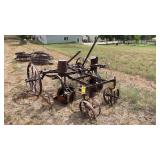 JOHN DEERE 537 TWO ROW CORN PLANTER