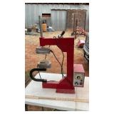 TIRE VULCANIZING MACHINE