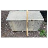 DIAMOND PLATE TOOL BOX