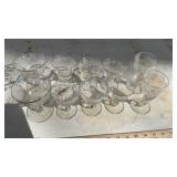 MIKASA PLATES & GLASS CUPS