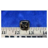 LADIES 10K GOLD RING (SZ. 5.5)