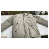 COLUMBIA SIZE LARGE JACKET