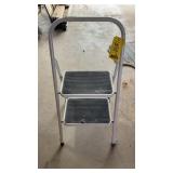 STEP LADDER, GIBSON CREEPER, CHAIN AND MORE