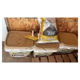 (3) BUCKETS OF PAVER SET & ICE MELT