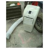 LG air conditioner Mod LP0814WNR, 8000 btu, 115v