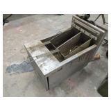 Castle gas 2-basket deep fryer, commercial grade