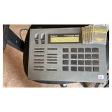 Roland R-8 Human Rhythm Composer