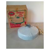 Penetray Christmas Tree Turner / Original Box
