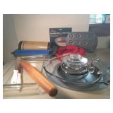 Baking Mats, Pie Crust Guards, Casserole Dishes