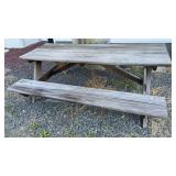 Wooden picnic bench with fixed seats, 6ï¿½ï¿½4'L
